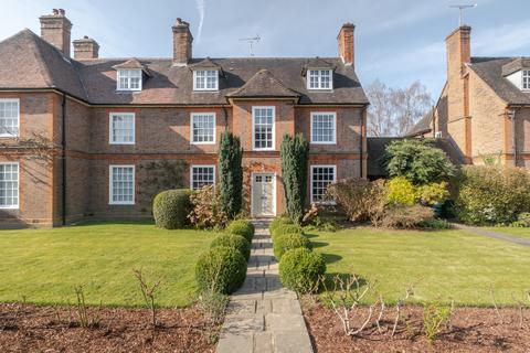 5 bedroom semi-detached house for sale, Hampstead Garden Suburb NW11