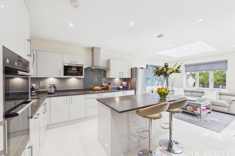 undefined, Mimosa Close, Epsom, KT17