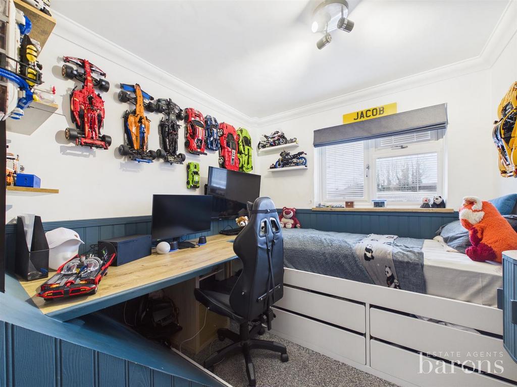 CAM05500 G0-PR0137-STILL013.jpg