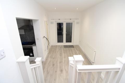 undefined, London Road, Greenhithe DA9