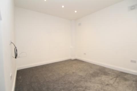 undefined, London Road, Greenhithe DA9