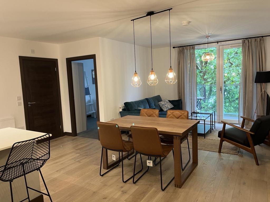 Dining / Reception