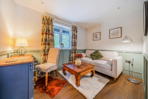 3 bedroom detached house to rent, Soke Road Silchester RG7