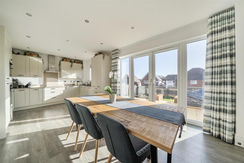 Kitchen/Breakfast room