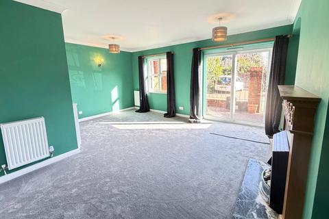 undefined, King George Mews, King George Avenue, Petersfield, Hampshire, GU32