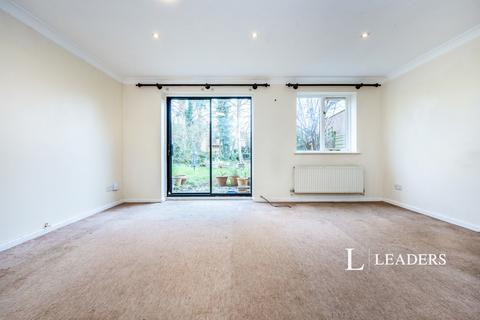 undefined, Venetian Court, Wavendon Gate, Milton Keynes, MK7