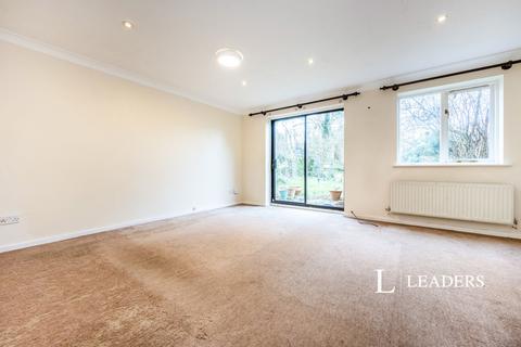 undefined, Venetian Court, Wavendon Gate, Milton Keynes, MK7