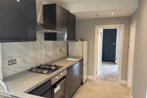 3 bedroom terraced house to rent, Judge Street, Watford, WD24