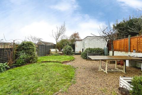 3 bedroom semi-detached house for sale, First Avenue, Grantham, NG31