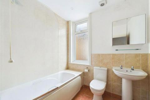 1 bedroom apartment for sale, Stourcliffe Avenue, Southbourne, Bournemouth, BH6