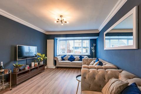 undefined, Oaken Grange Drive, Southend-on-sea, SS2