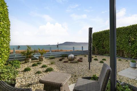 4 bedroom semi-detached house for sale, Osprey Road, Weymouth