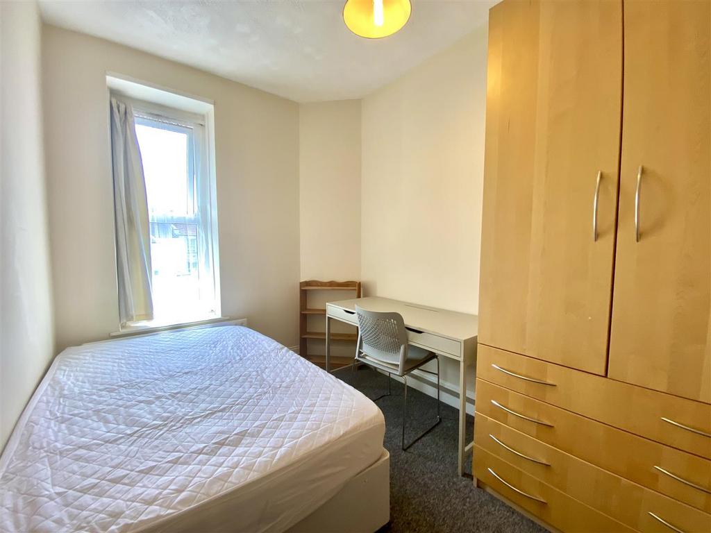 Room 4