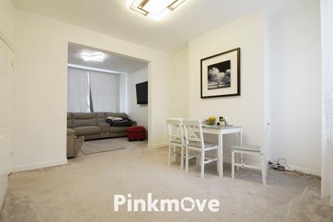 2 bedroom end of terrace house for sale, Rochdale Terrace, Pontypool NP4
