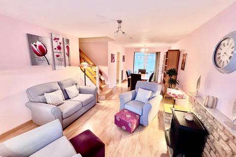 undefined, Petersham Close, Newport Pagnell