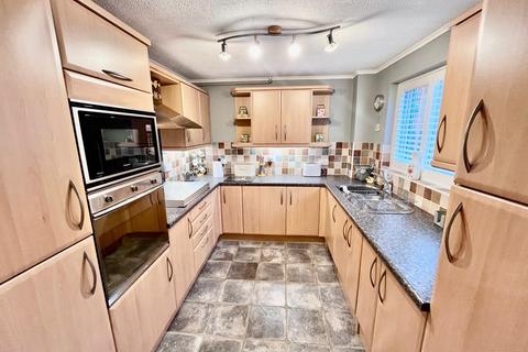 undefined, Petersham Close, Newport Pagnell