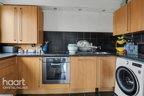 2 bedroom flat for sale, Sydenham Hill, LONDON