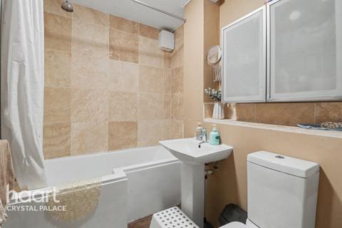 2 bedroom flat for sale, Sydenham Hill, LONDON