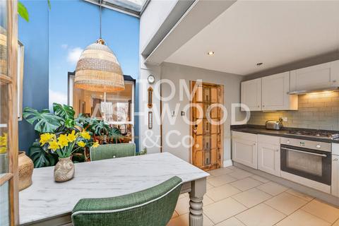 3 bedroom terraced house for sale, Browns Road, Walthamstow, E17
