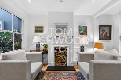 3 bedroom terraced house for sale, Browns Road, Walthamstow, E17