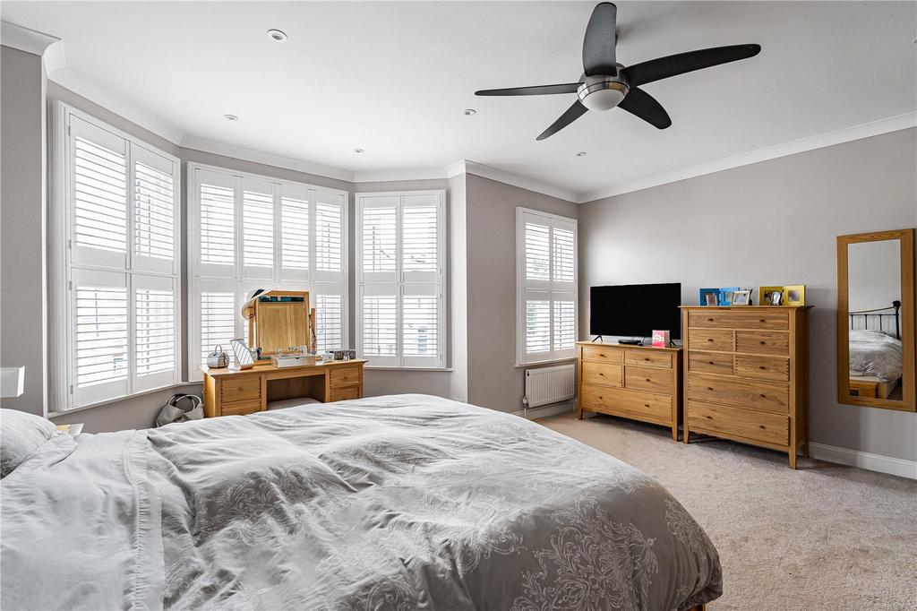 Bedroom (2)