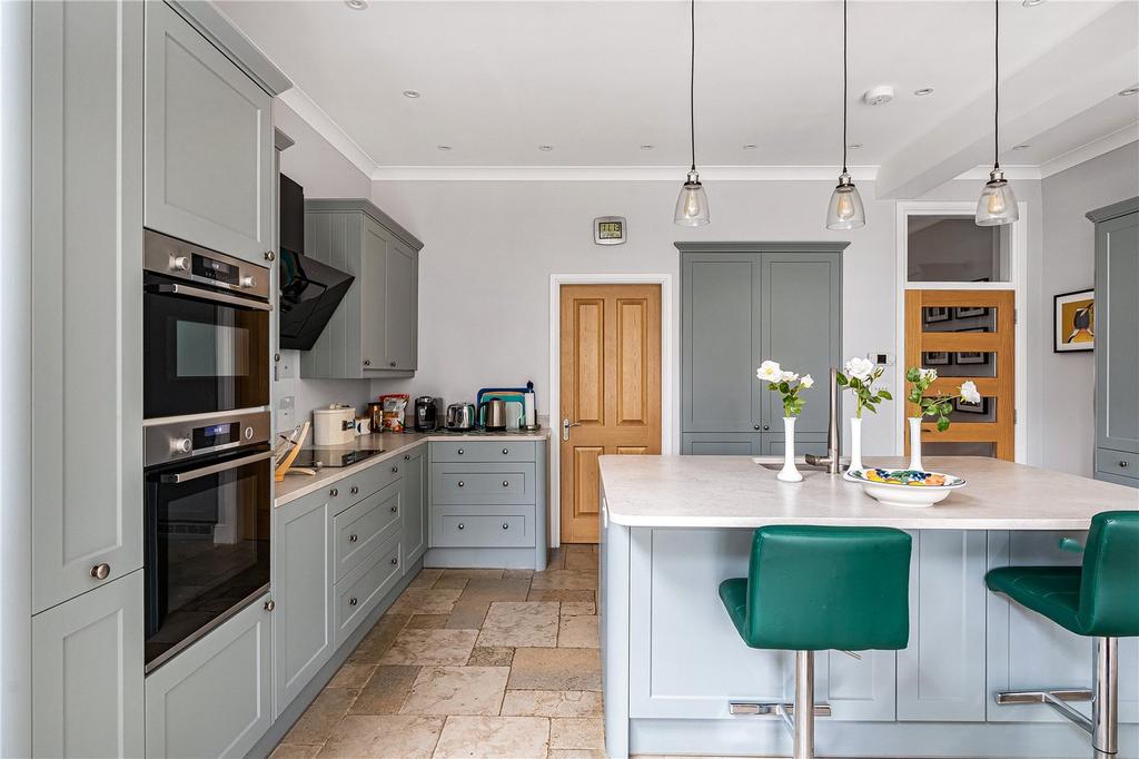 Kitchen 2