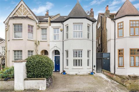 undefined, Marlborough Road, London, W5