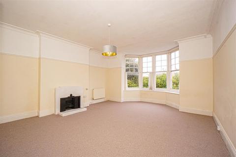 2 bedroom flat for sale, Upper Maze Hill, St Leonards-On-Sea