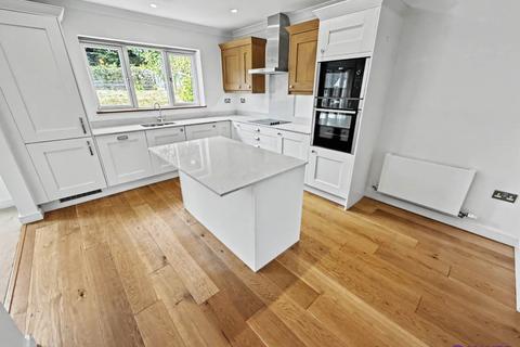 3 bedroom detached house for sale, Fairway Gardens, Plymouth PL7