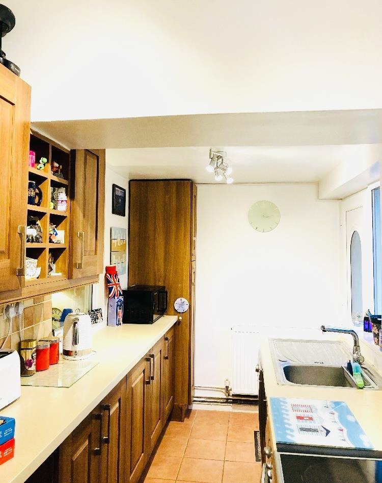 2 TN kitchen.jpg