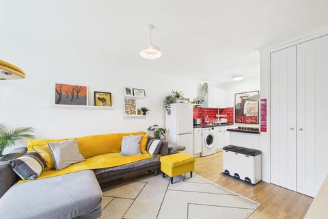 1 bedroom apartment for sale, Cadwell Lane, HITCHIN, SG4