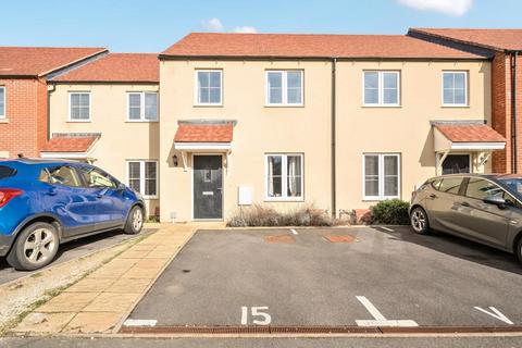 2 bedroom terraced house for sale, Banbury,  Oxfordshire,  OX16
