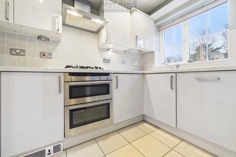 undefined, The Pellows, Kingsclere, Newbury, Hampshire, RG20