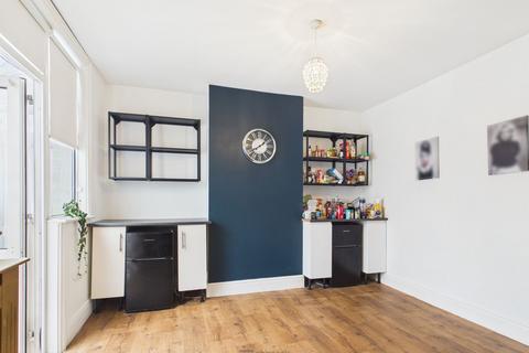 4 bedroom semi-detached house for sale, Chesterfield Road, Portsmouth, PO3