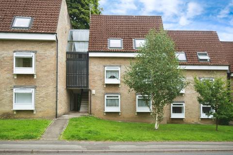 undefined, Heol Isaf, Radyr, Cardiff