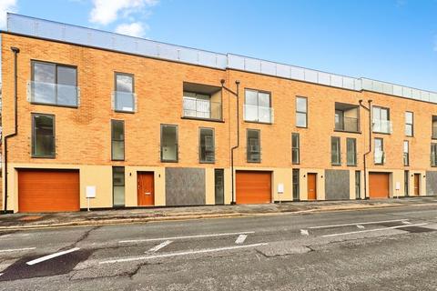undefined, Station Road, Westcliff-On-Sea