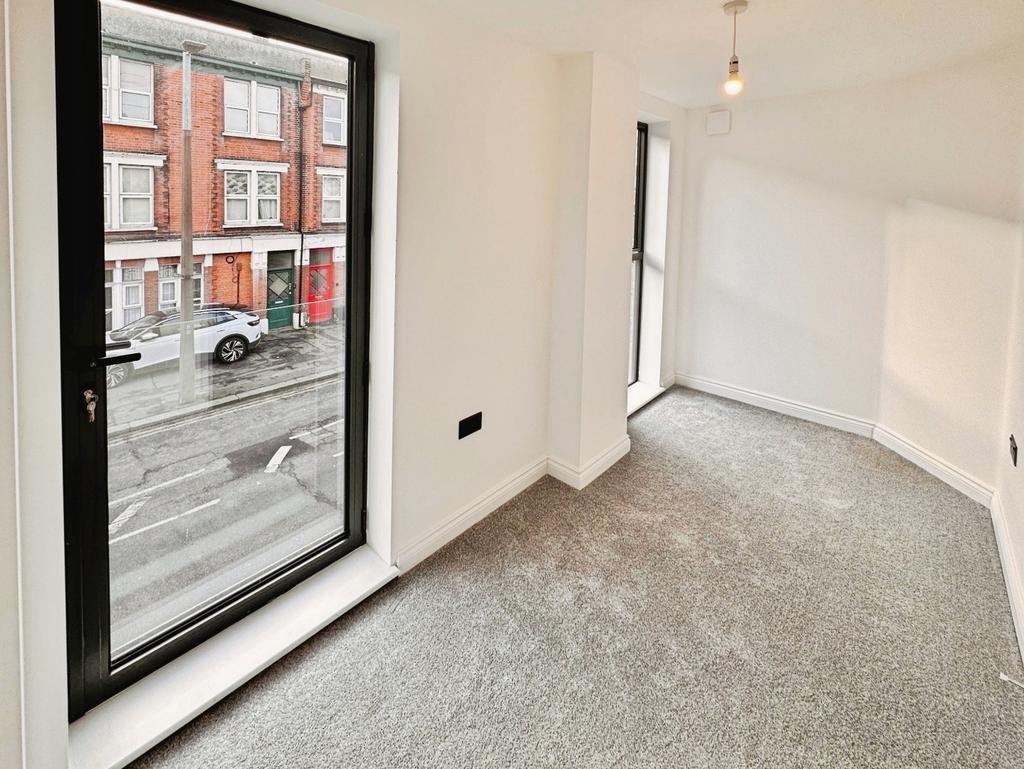 Pbox-bedroom-427401.jpg