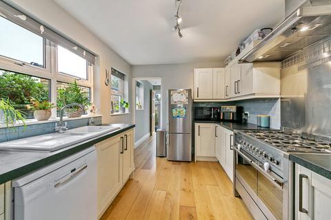 3 bedroom terraced house for sale, Bushy Park Road, Teddington, TW11
