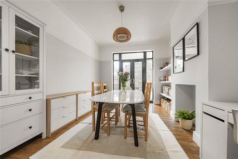4 bedroom terraced house for sale, Manor Road, Surrey