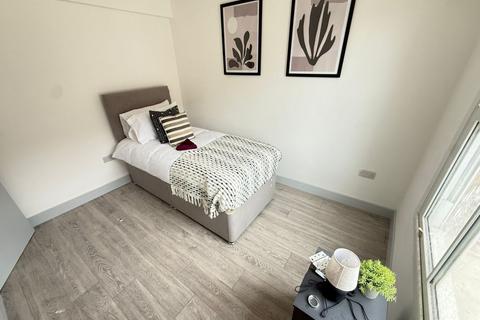undefined, London NW1
