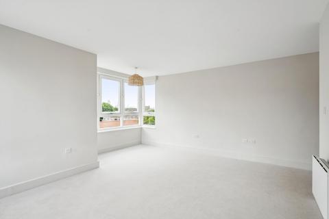 1 bedroom flat to rent, Chelsea Towers, Chelsea Manor Gardens, Chelsea, London SW3