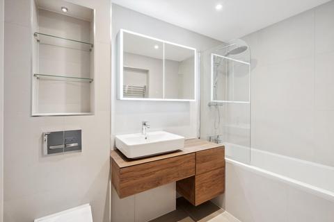 1 bedroom flat to rent, Chelsea Towers, Chelsea Manor Gardens, Chelsea, London SW3