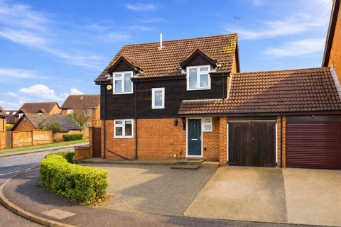 Highview Gardens, Hertfordshire AL4