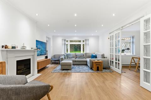 Highview Gardens, Hertfordshire AL4