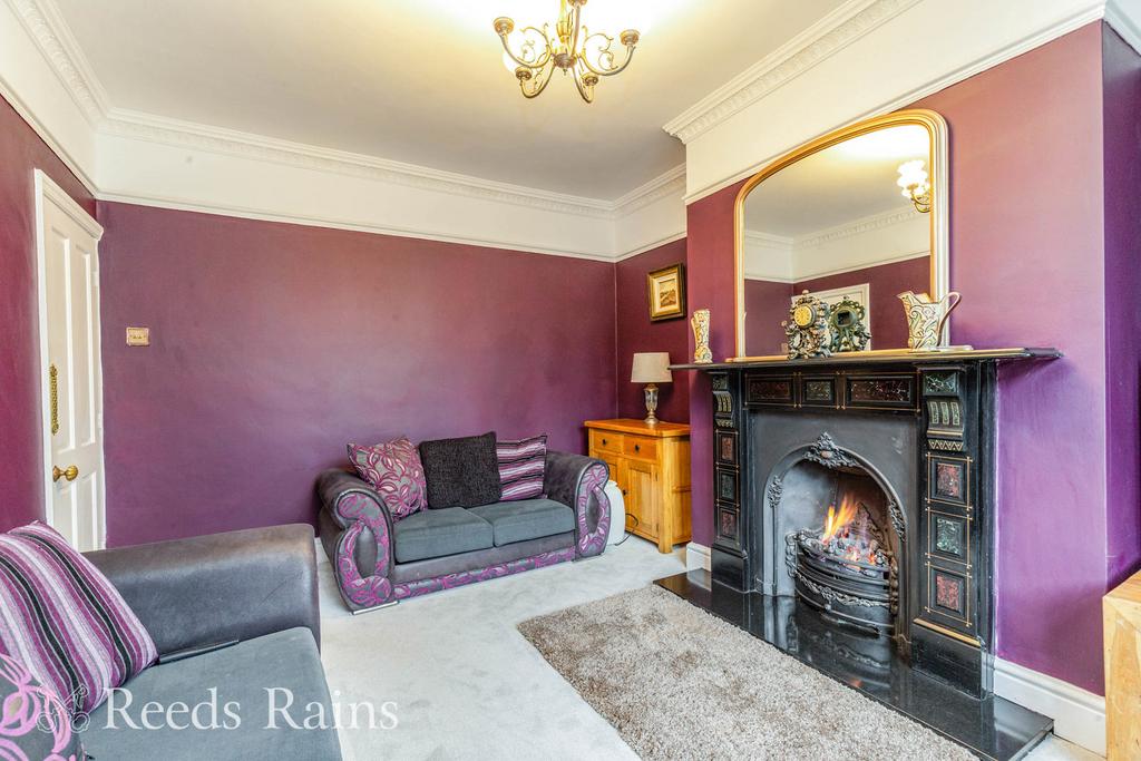 Front Lounge