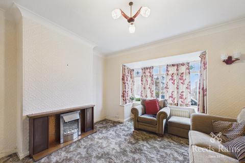 3 bedroom semi-detached house for sale, Lincoln Avenue, West Yorkshire WF15