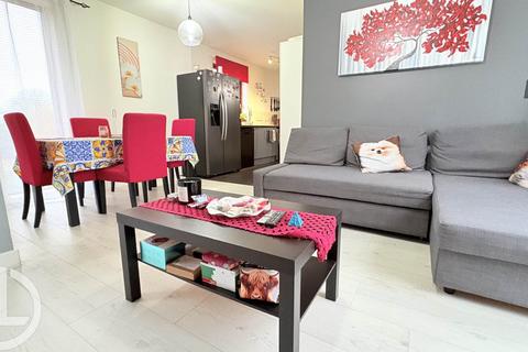 2 bedroom apartment for sale, Hartington Place, Letchworth Garden City, SG6 1FA