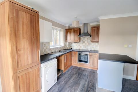2 bedroom apartment for sale, Cedar Avenue, High Wycombe HP15