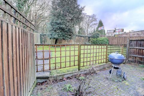 undefined, Cedar Avenue, High Wycombe HP15