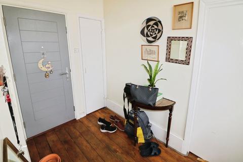 2 bedroom apartment for sale, Mattock Lane, London W5
